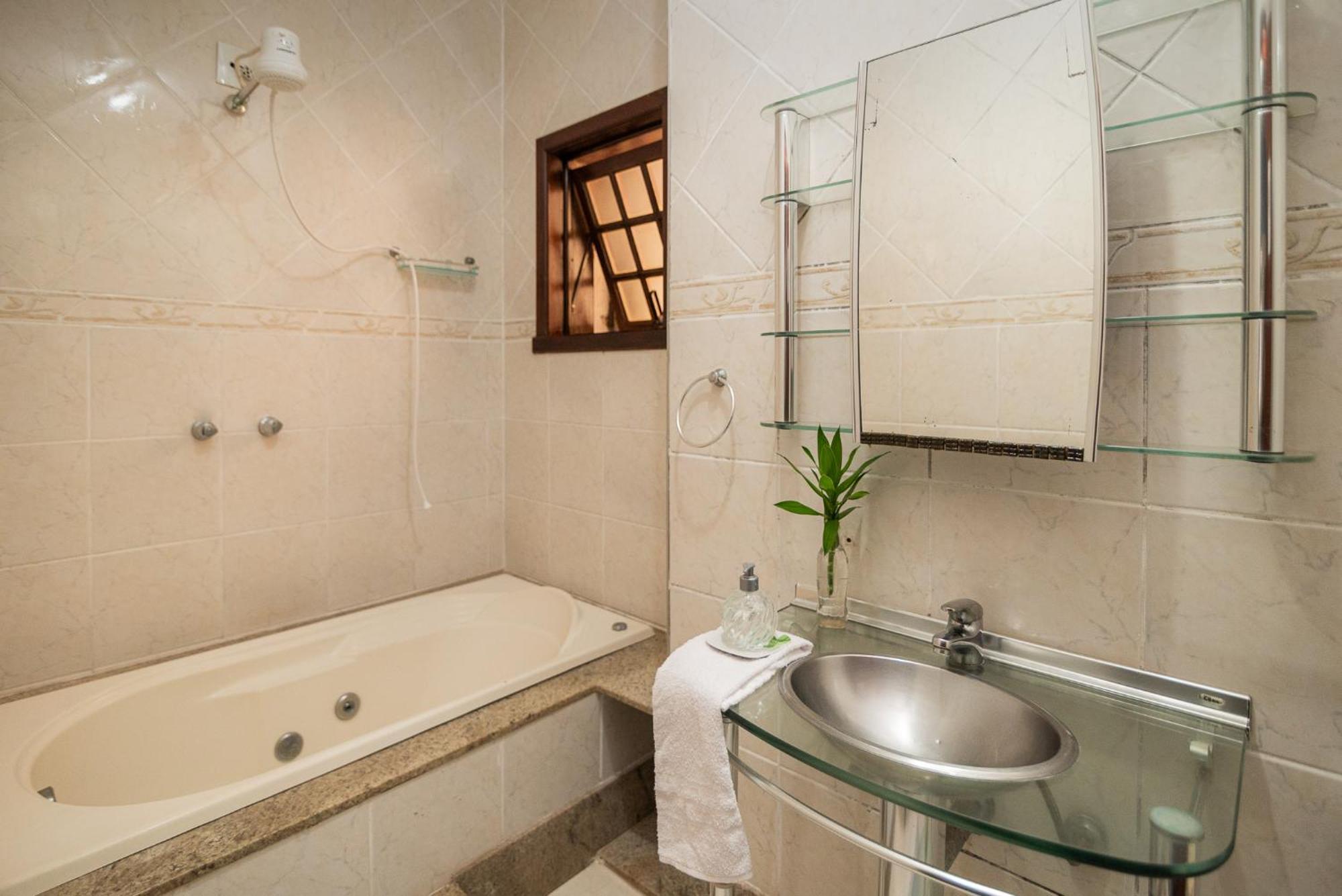 Hostel Lares Brumadinho Kültér fotó